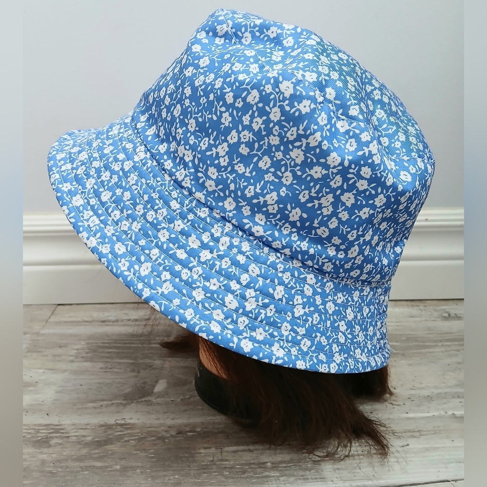 Ardene Blue White Floral Bucket Hat One Size Brand New - Picture 2 of 9